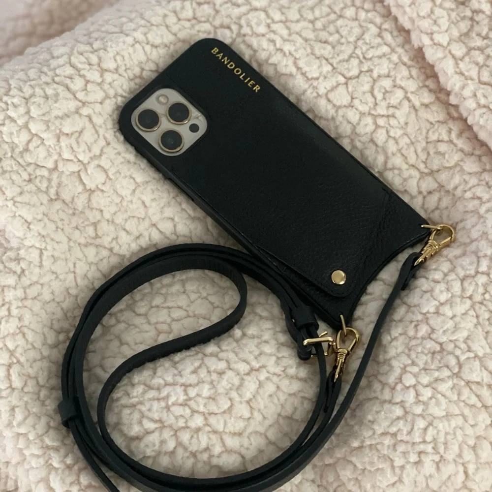 NEW Bandolier iPhone 12Pro Max-black/gold